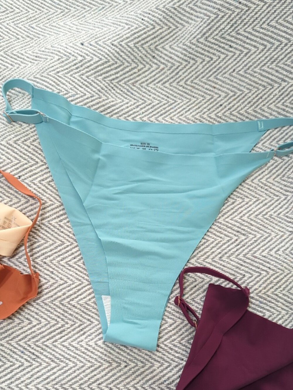 Seamless High-Cut Bikini Panties — Multi-Color Pack - Picture 9 of 12